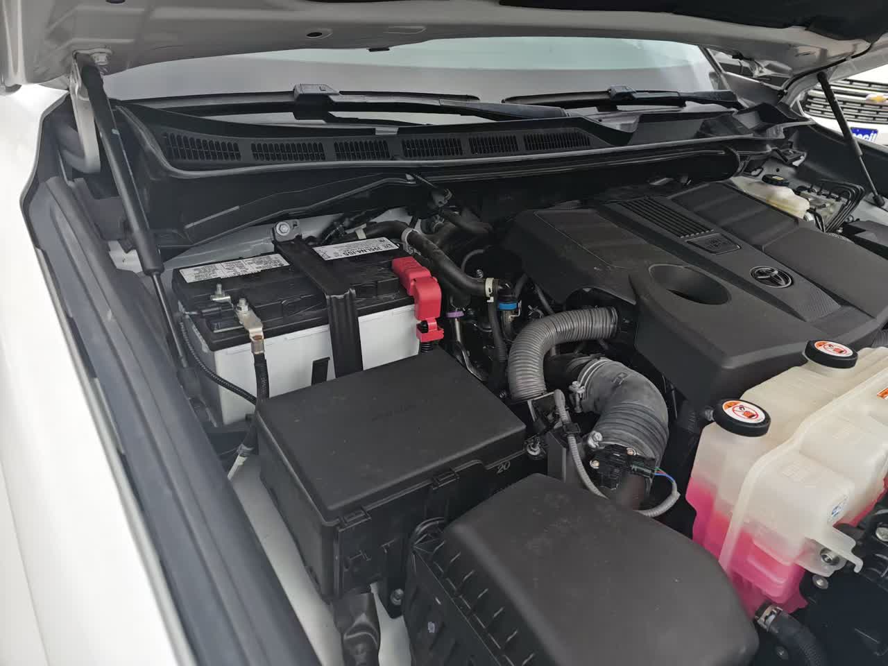 2022 Toyota Tundra SR5 RWD