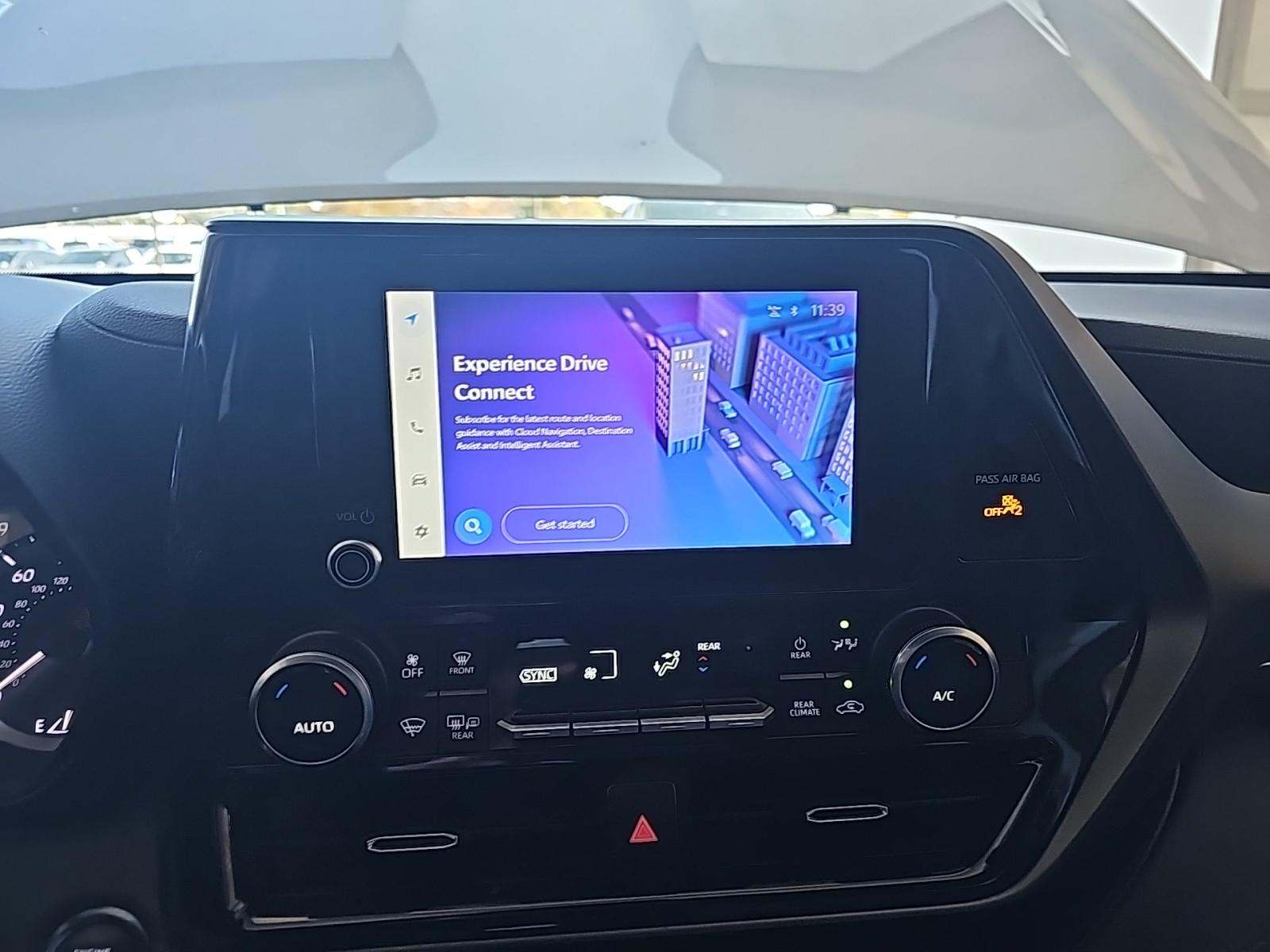 2023 Toyota Highlander LE FWD