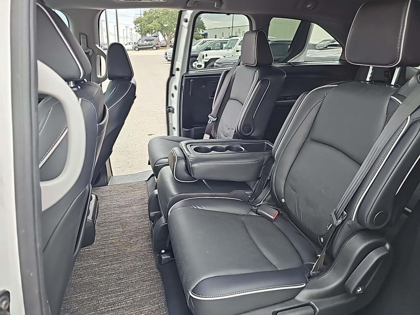 2022 Honda Odyssey Elite FWD