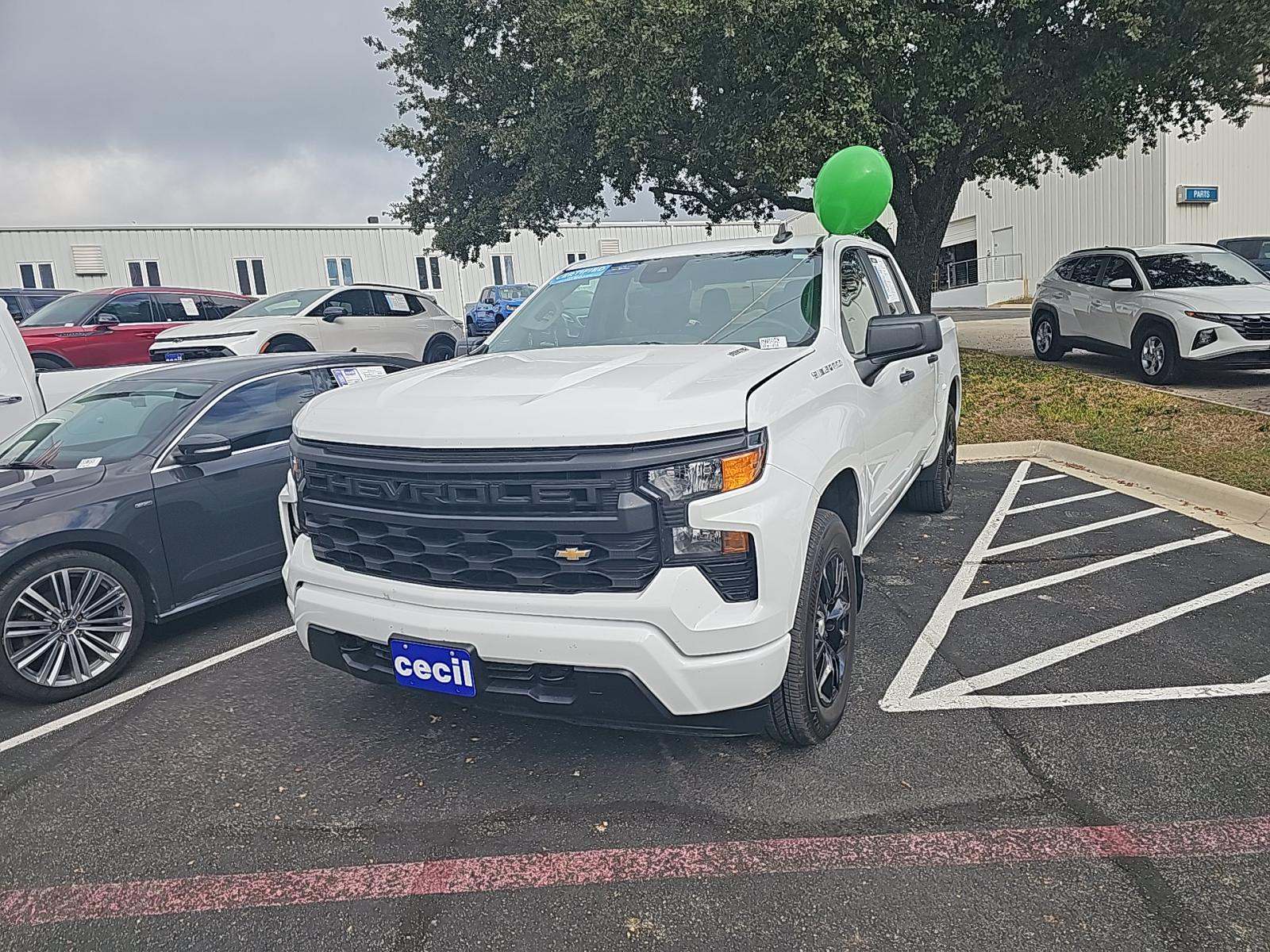 2025 Chevrolet Silverado 1500 Custom RWD