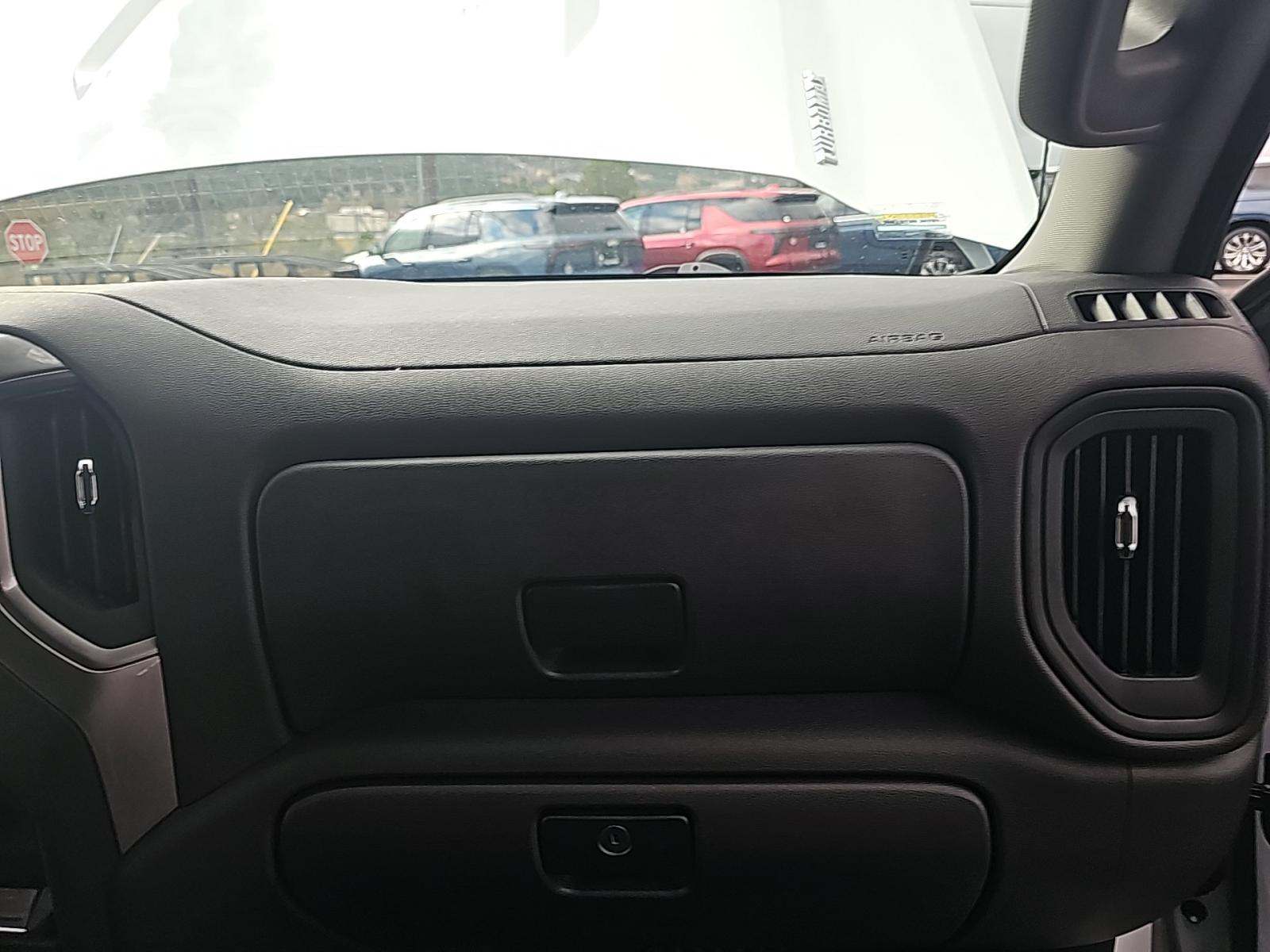 2025 Chevrolet Silverado 1500 Custom RWD