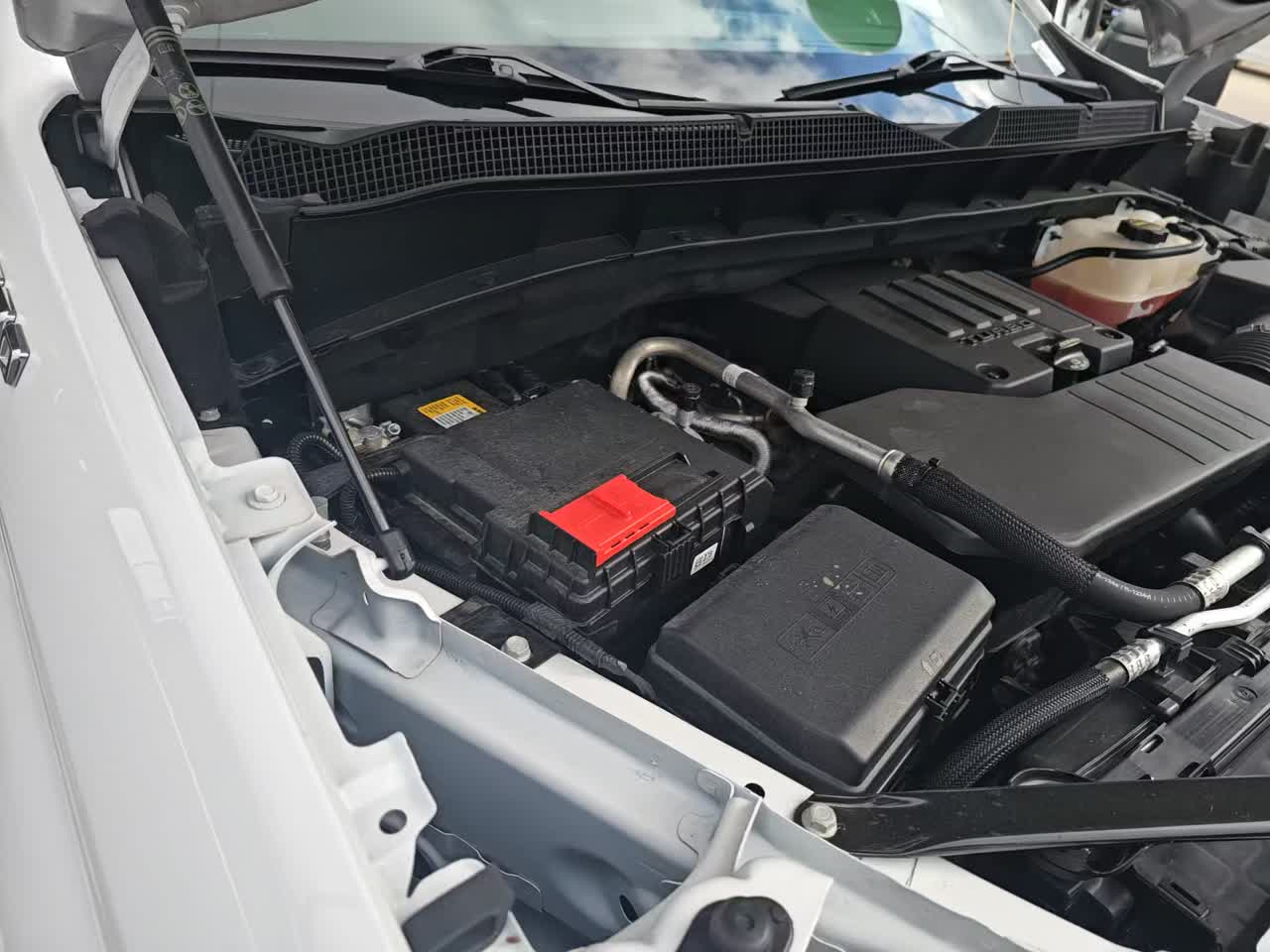 2025 Chevrolet Silverado 1500 Custom RWD