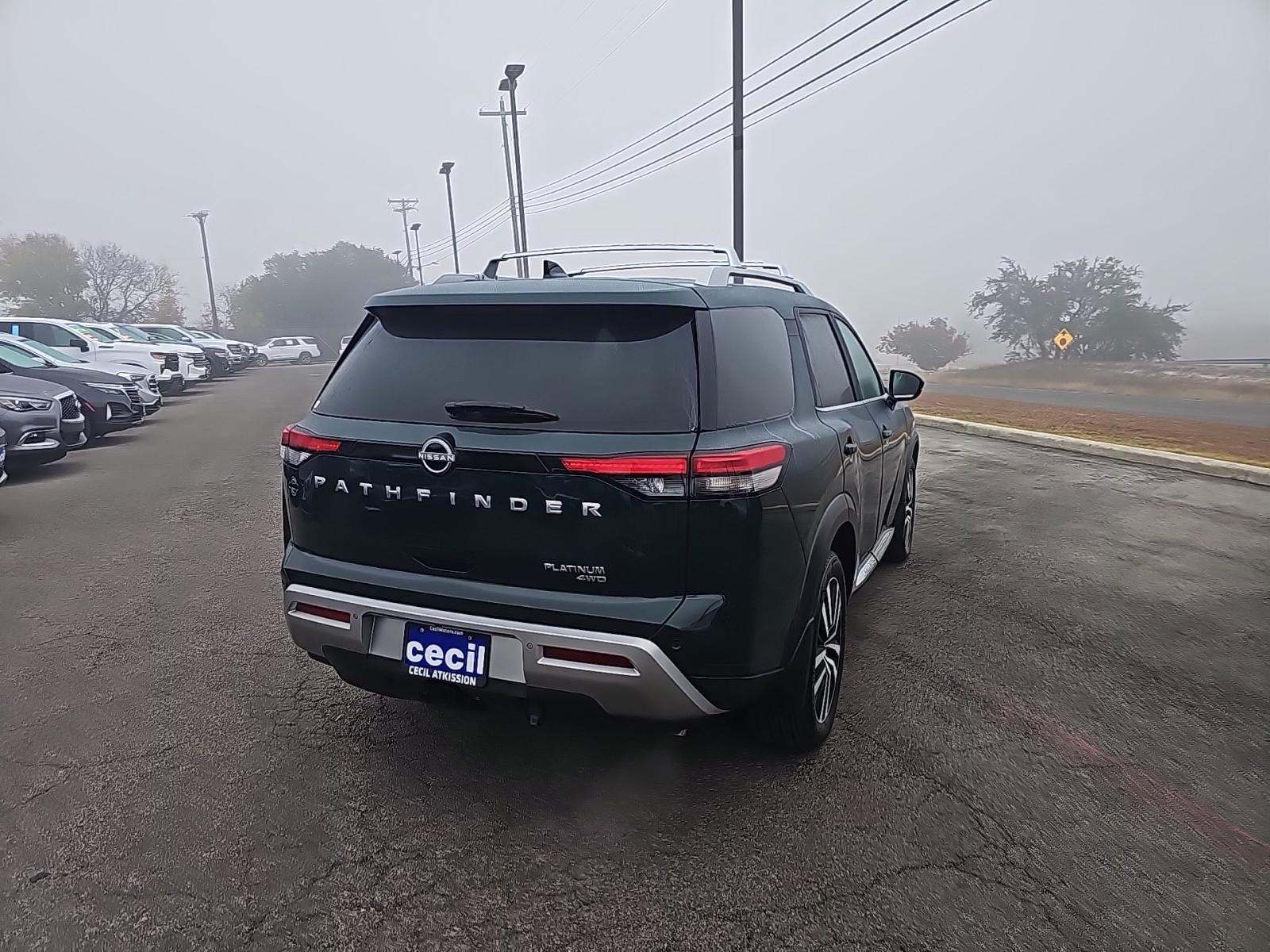 2024 Nissan Pathfinder Platinum AWD