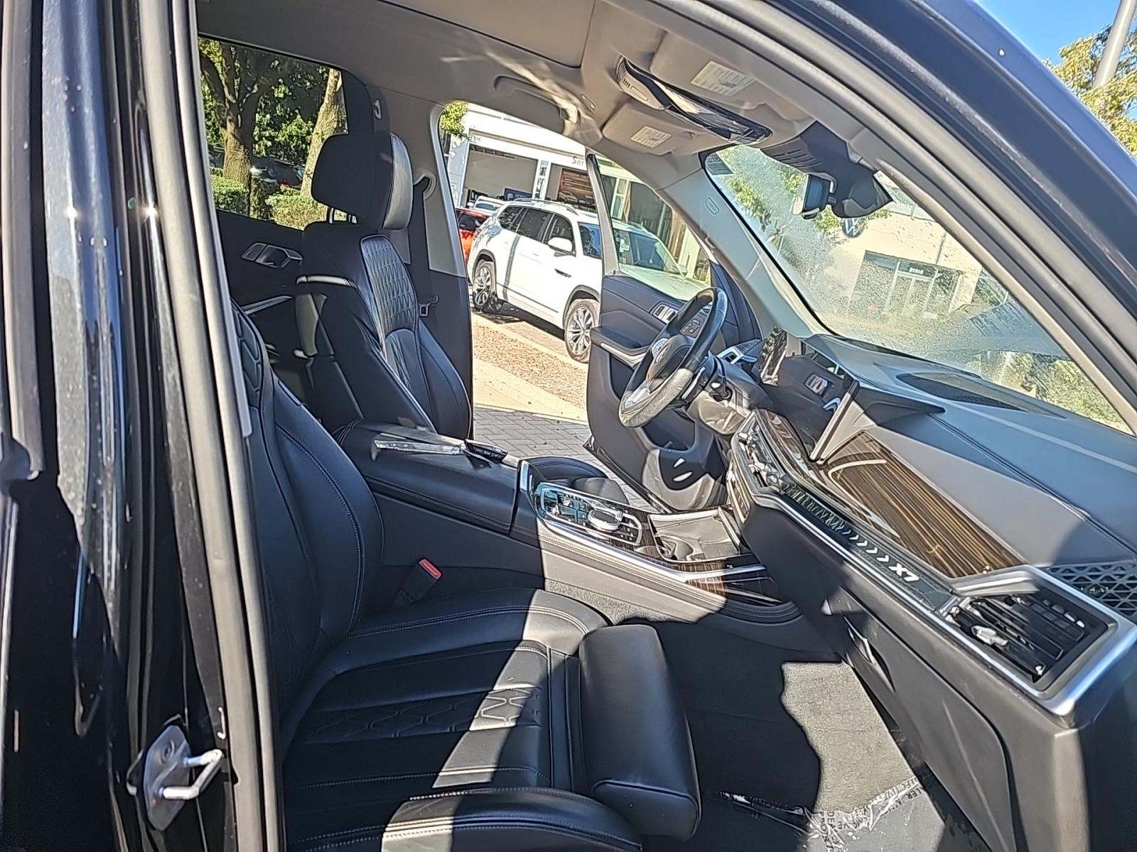 2023 BMW X7 xDrive40i AWD