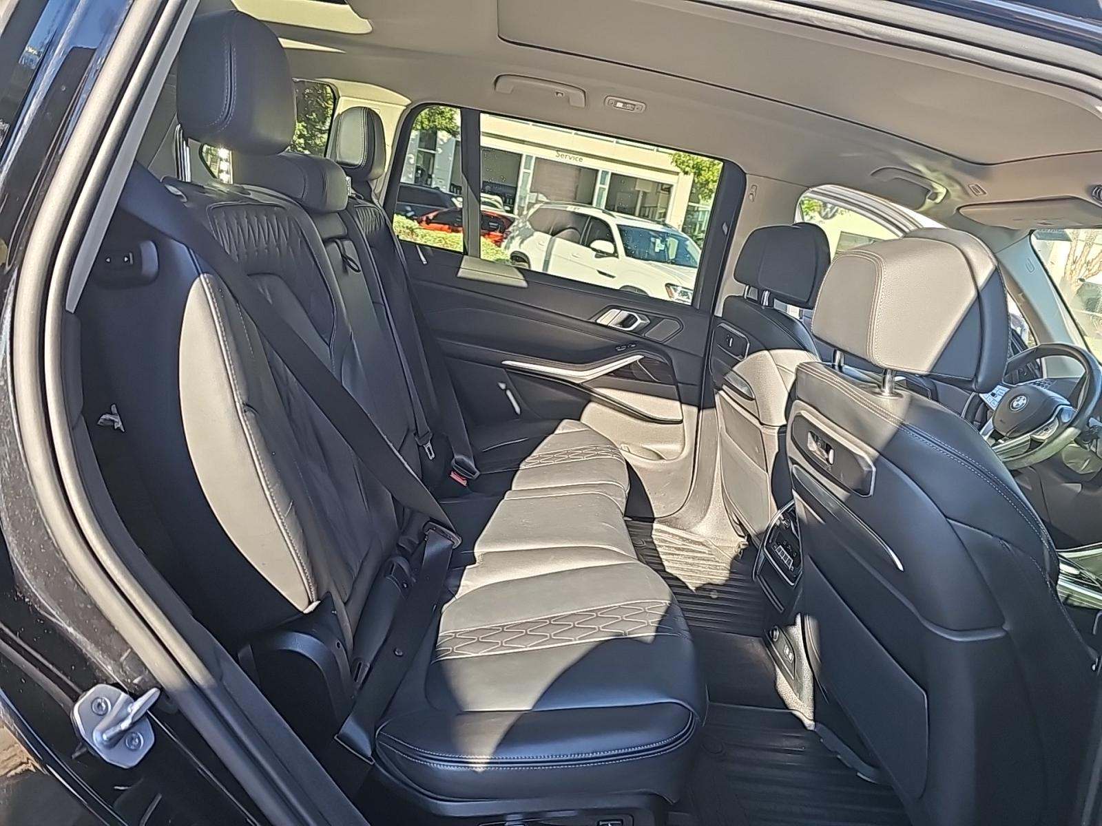 2023 BMW X7 xDrive40i AWD