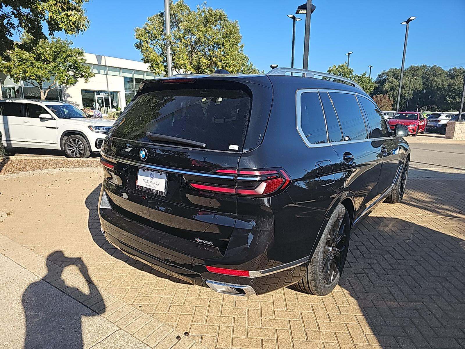 2023 BMW X7 xDrive40i AWD