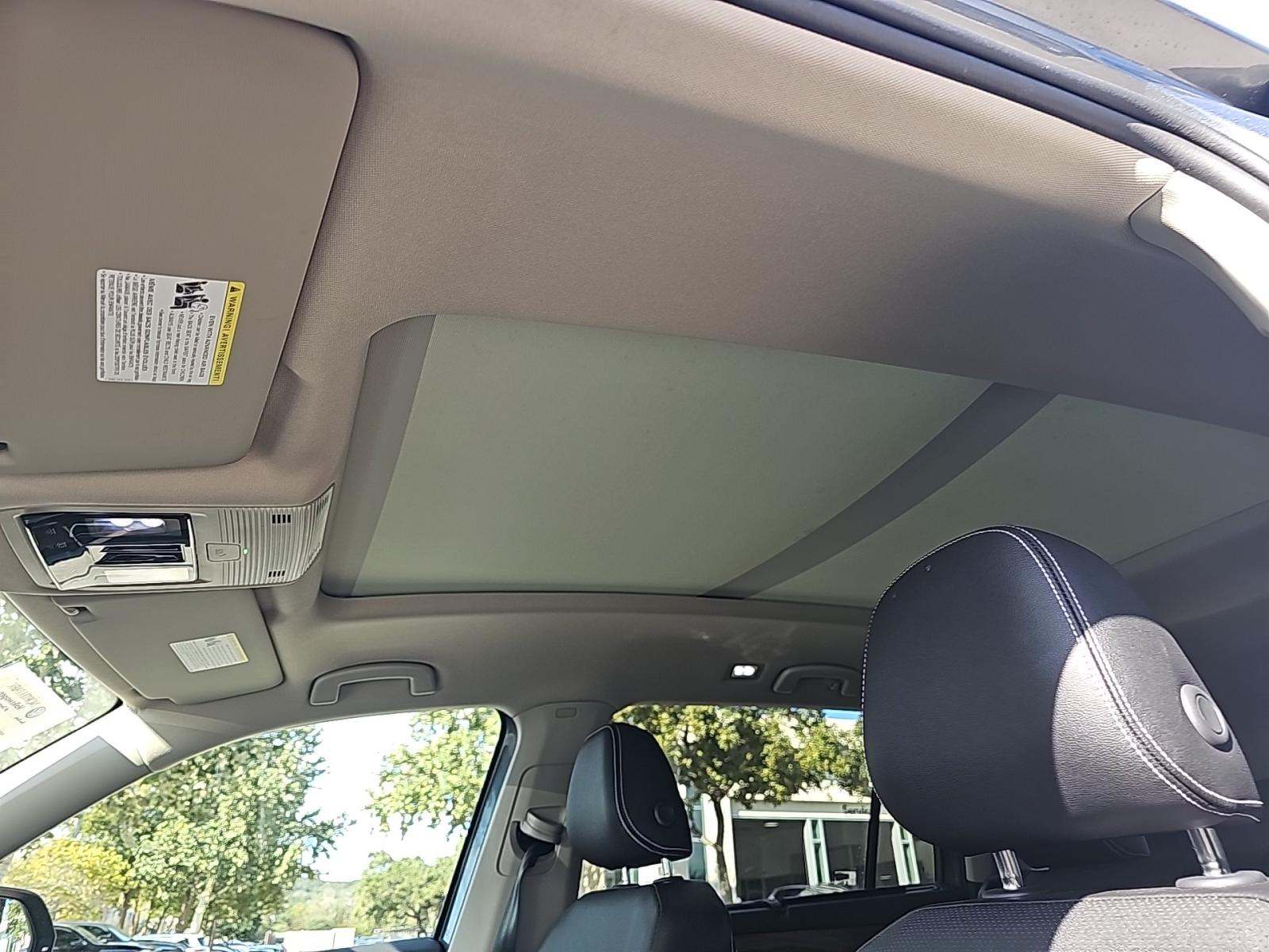 2025 Volkswagen Atlas 2.0T SE FWD