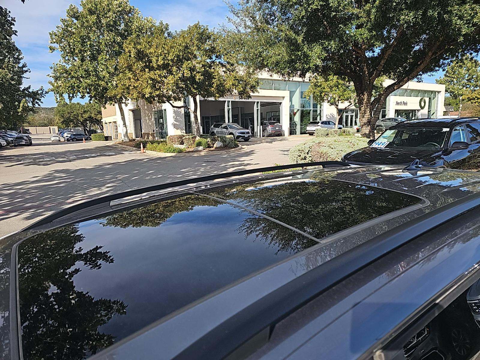 2025 Volkswagen Atlas 2.0T SE FWD