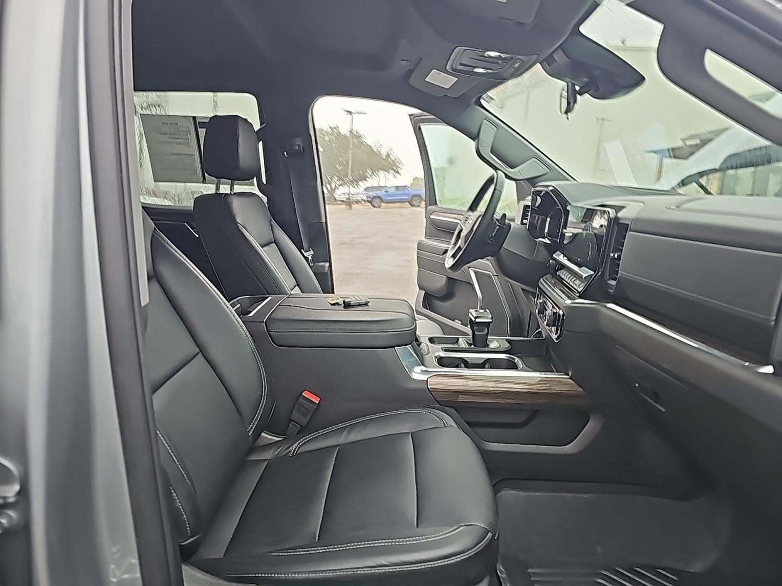 2024 Chevrolet Silverado 1500 LT Trail Boss AWD