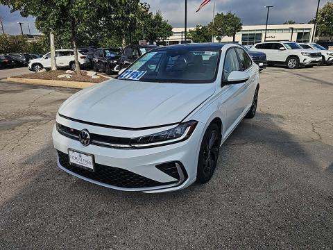 2025 Volkswagen Jetta 1.5T SE FWD