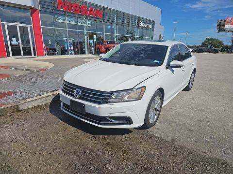 2018 Volkswagen Passat 2.0T SE FWD