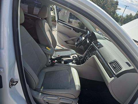 2018 Volkswagen Passat 2.0T SE FWD