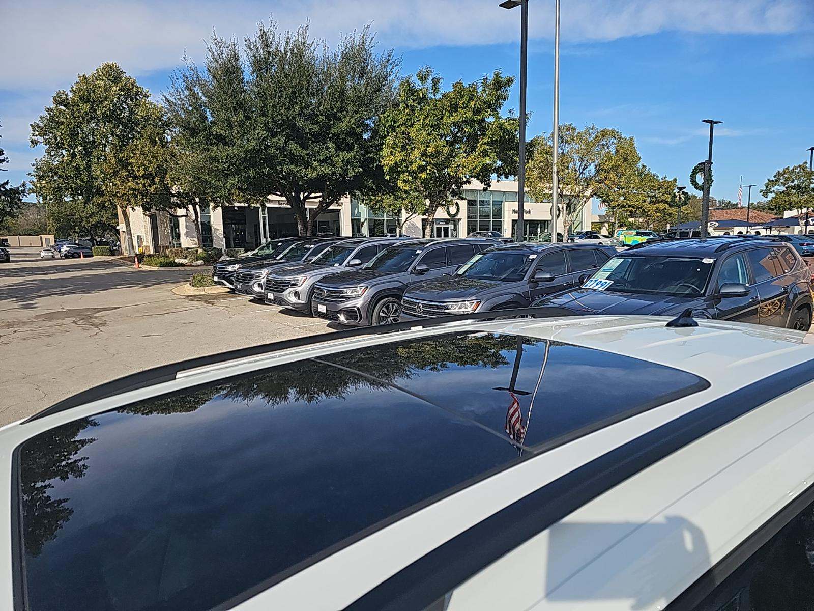 2025 Volkswagen Atlas 2.0T SE FWD