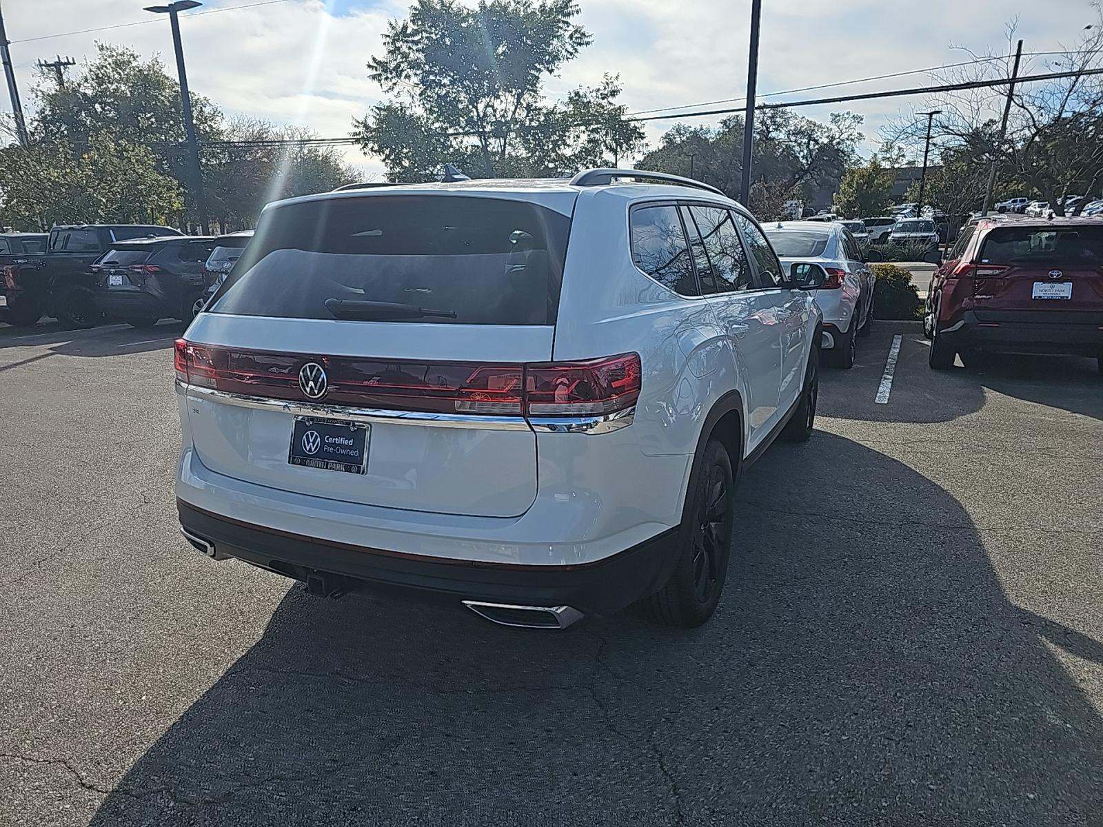 2025 Volkswagen Atlas 2.0T SE FWD