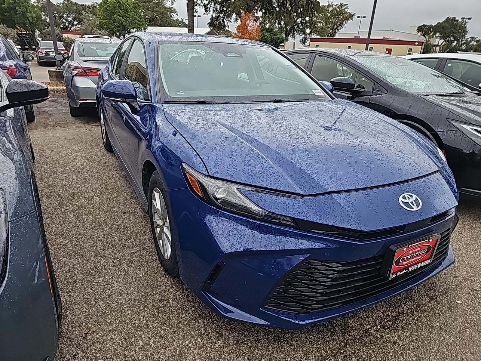 2025 Toyota Camry LE FWD
