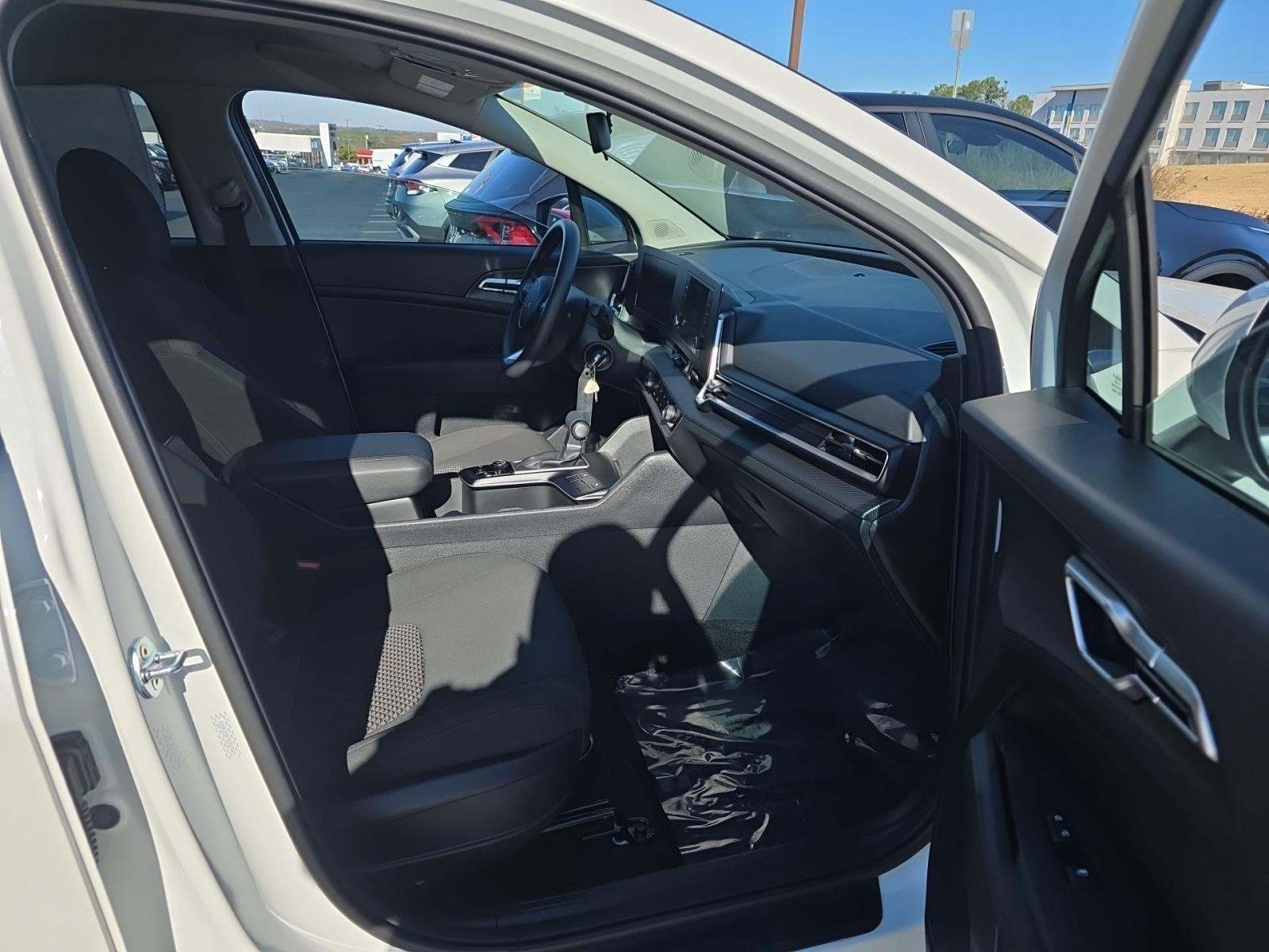 2025 Kia Sportage LX AWD