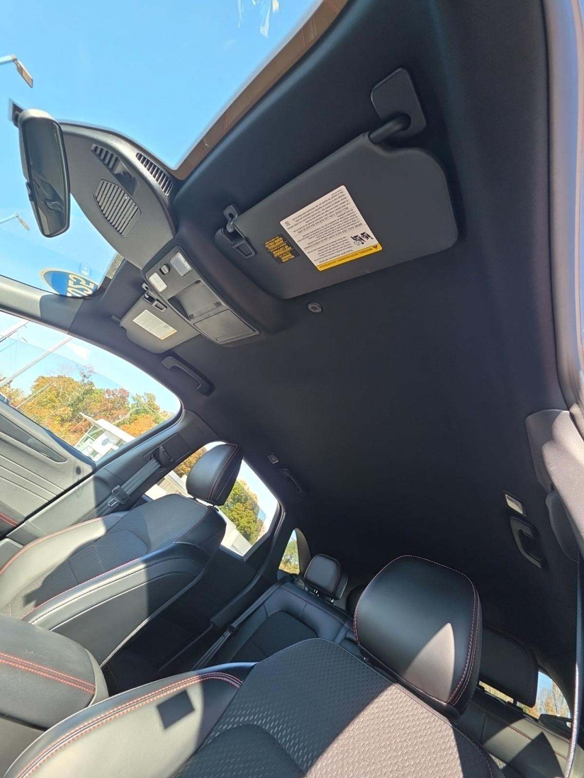 2025 Ford Escape ST-Line FWD