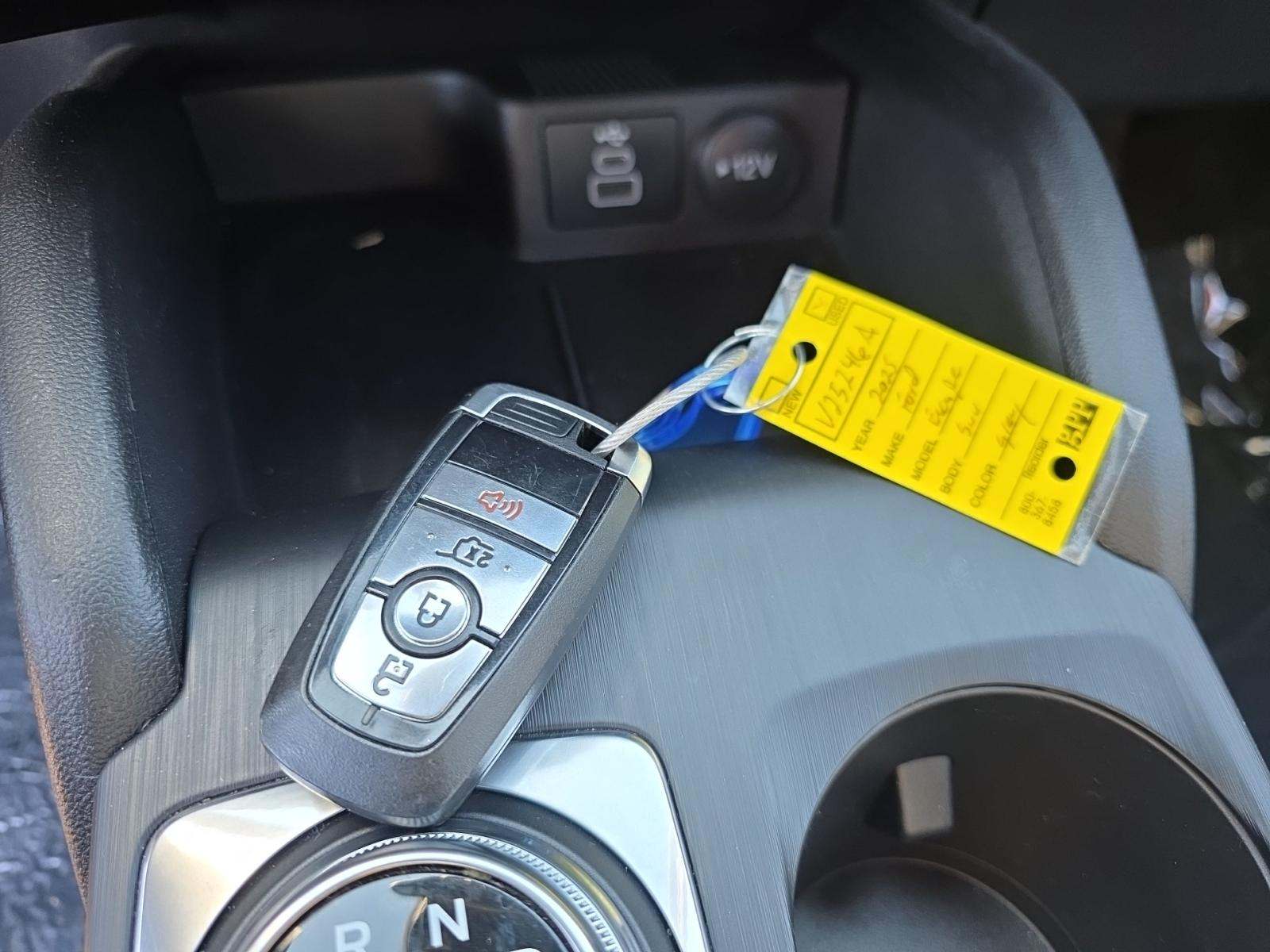 2025 Ford Escape ST-Line FWD