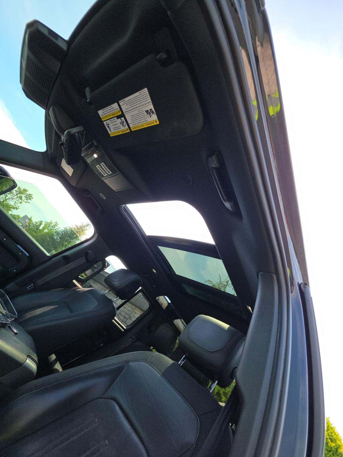2022 Land Rover Defender 110 X-Dynamic HSE AWD