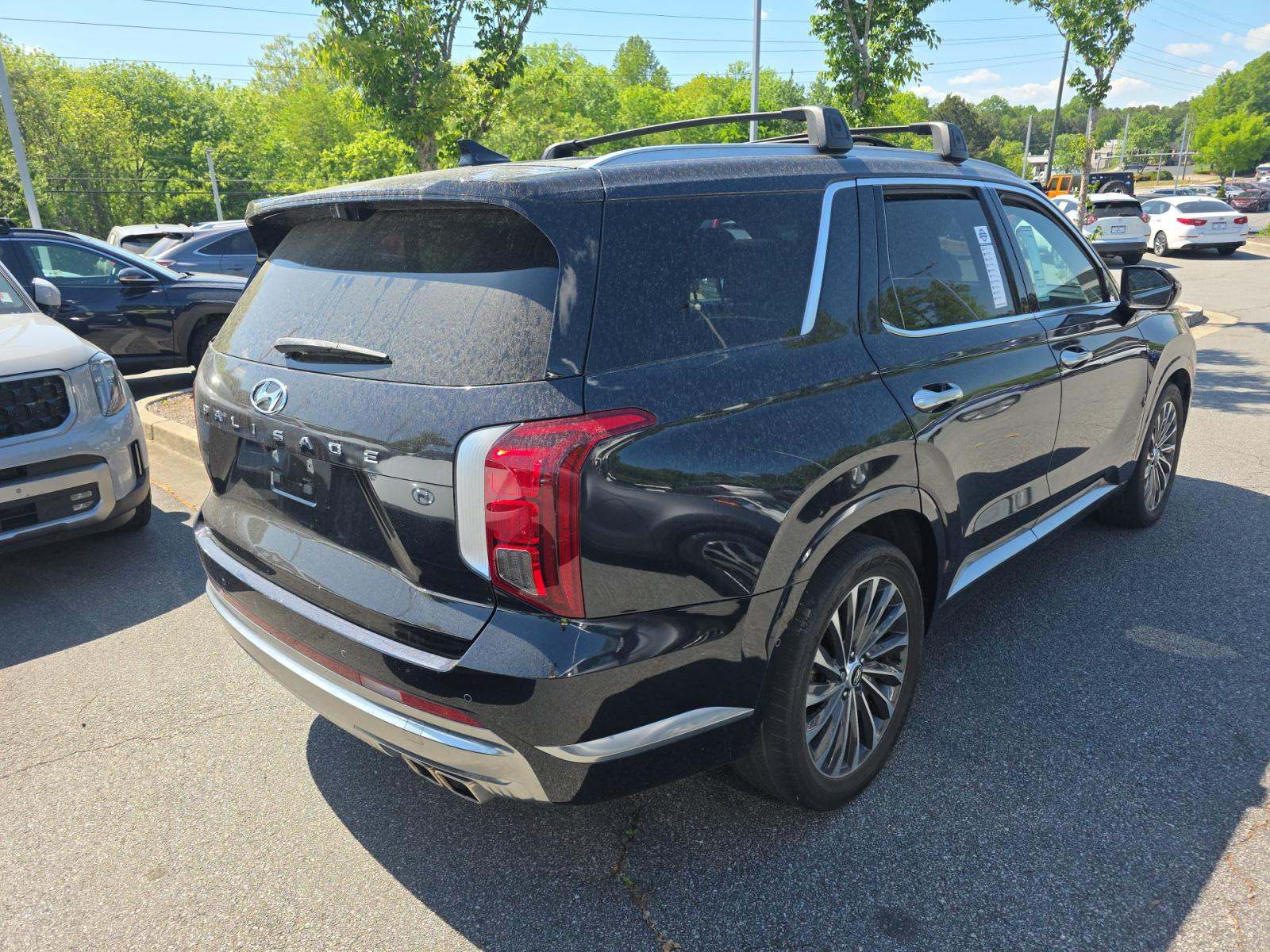 HYUNDAI CALLIGRAPHY - 3