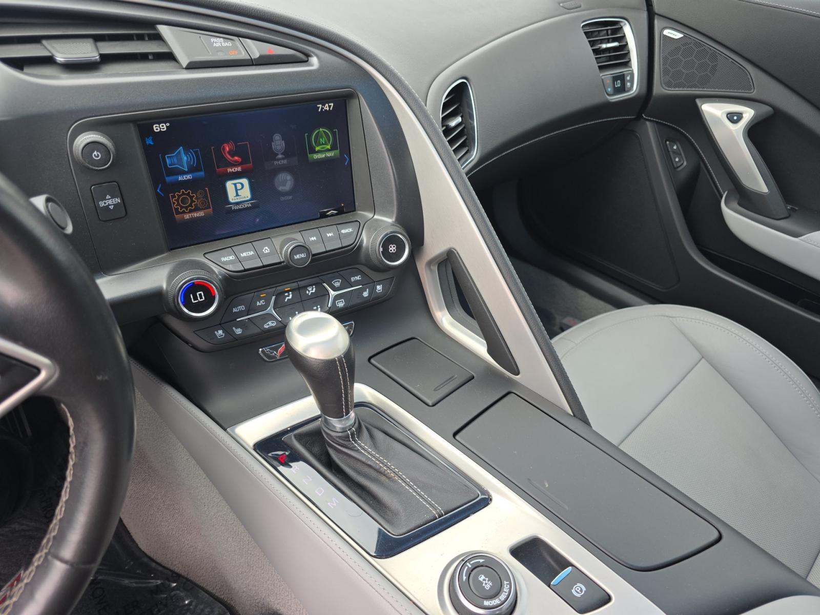 CHEVROLET STINGRAY - 10