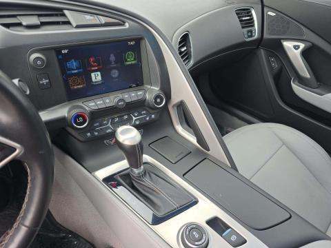 CHEVROLET STINGRAY - 10