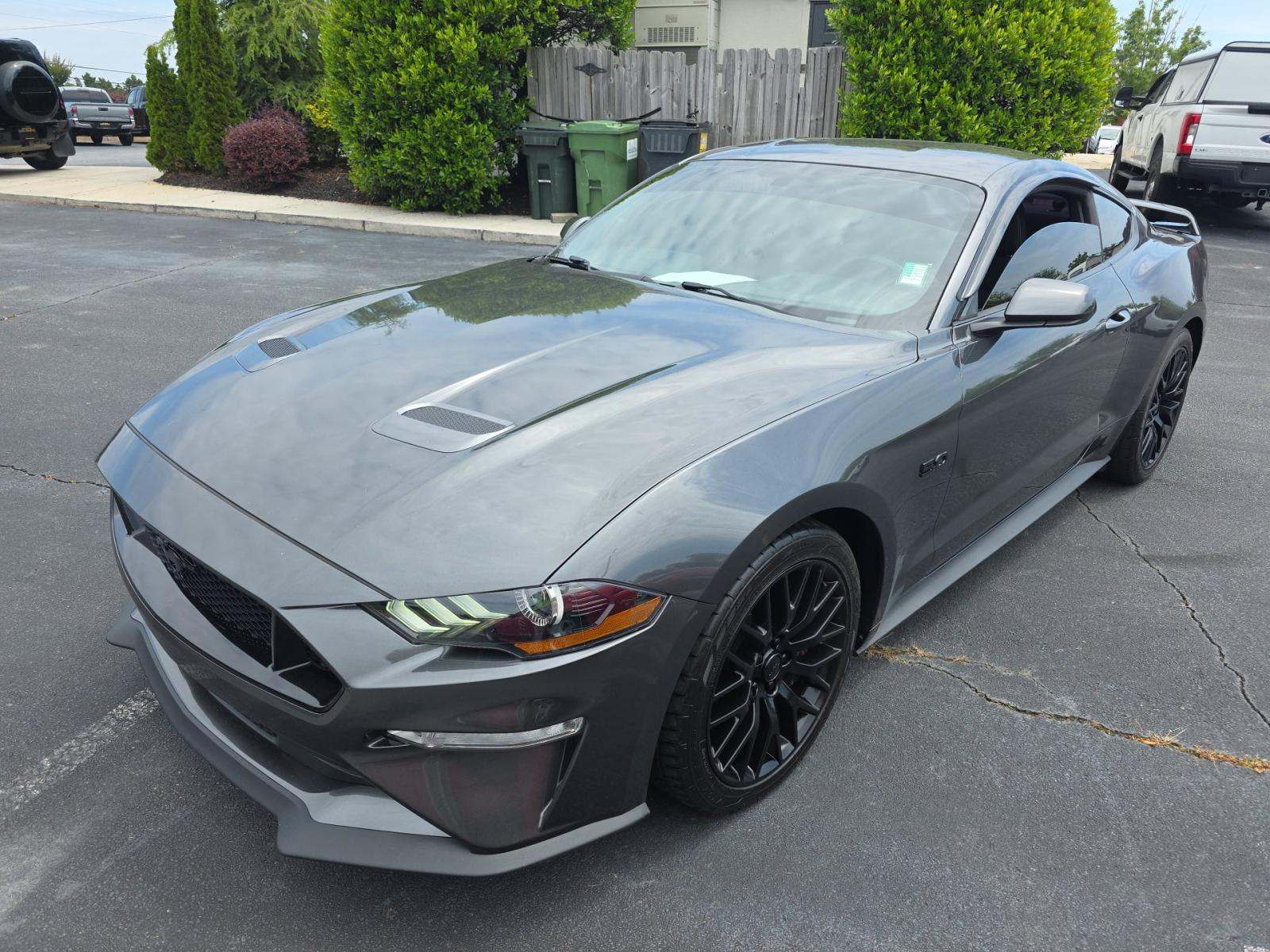 FORD MUSTANG - 1