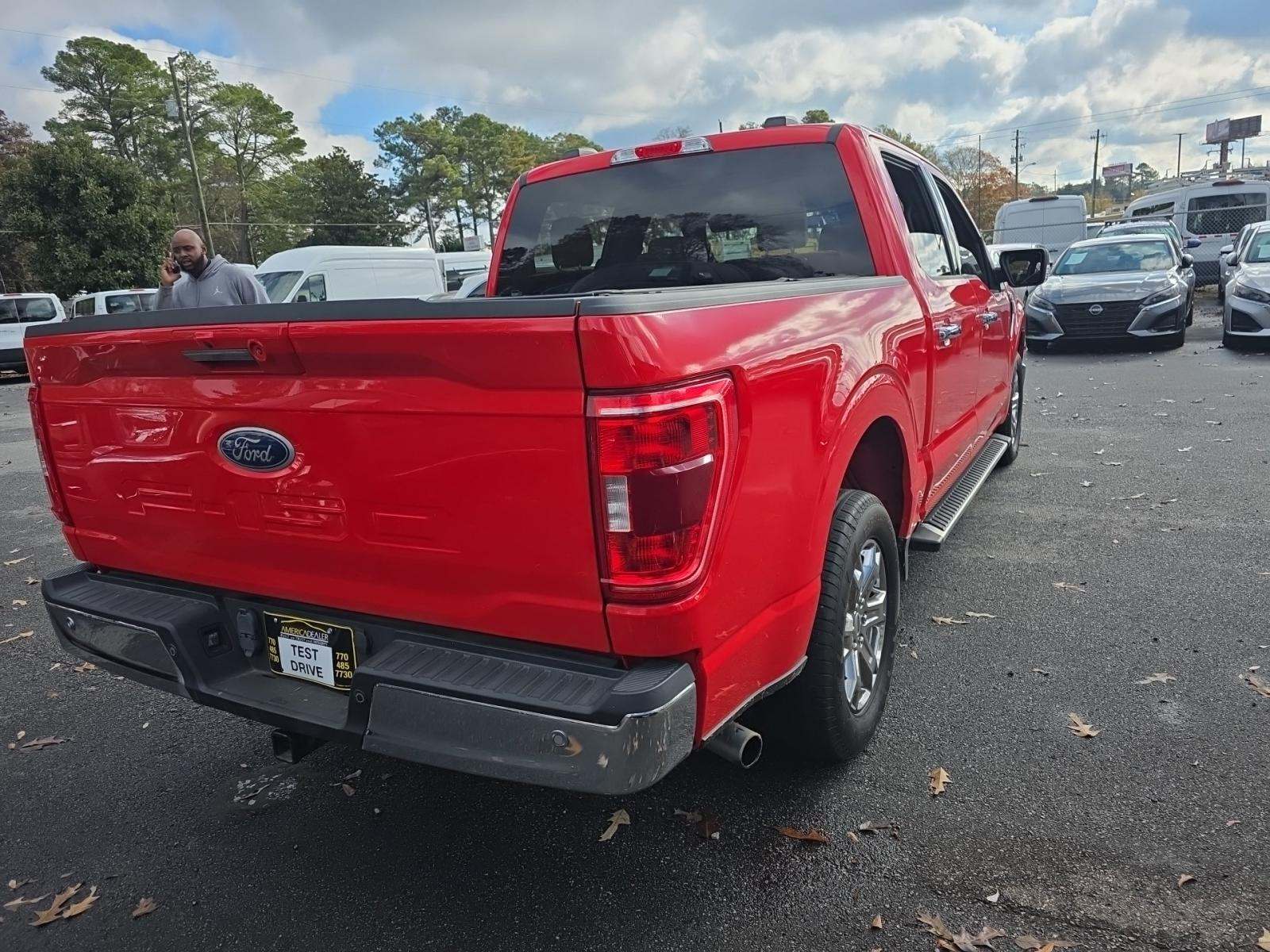 2022 Ford F-150 XLT RWD