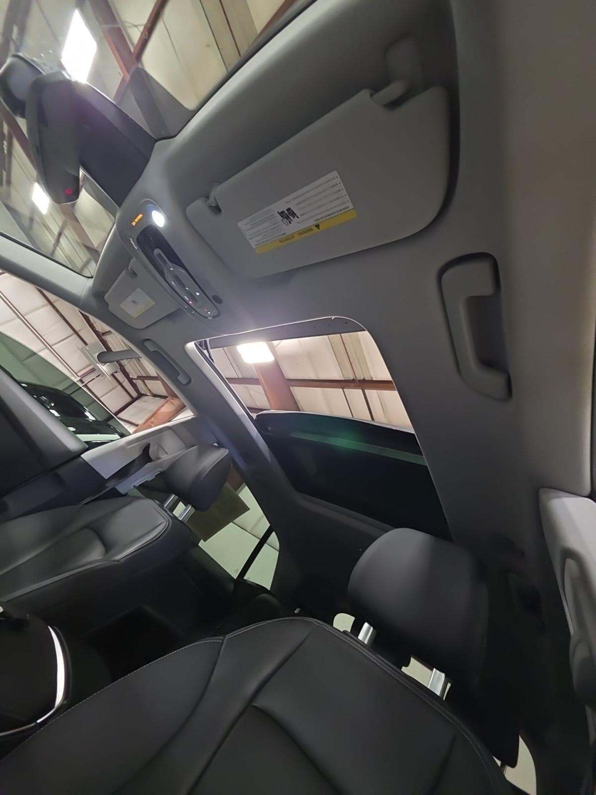 2023 Audi Q8 Premium AWD