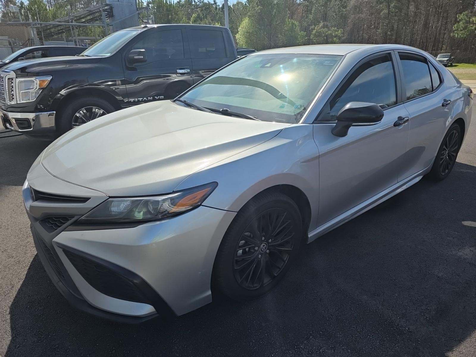 2021 Toyota Camry SE Nightshade FWD