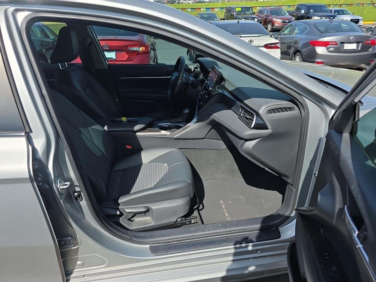 2021 Toyota Camry SE Nightshade FWD