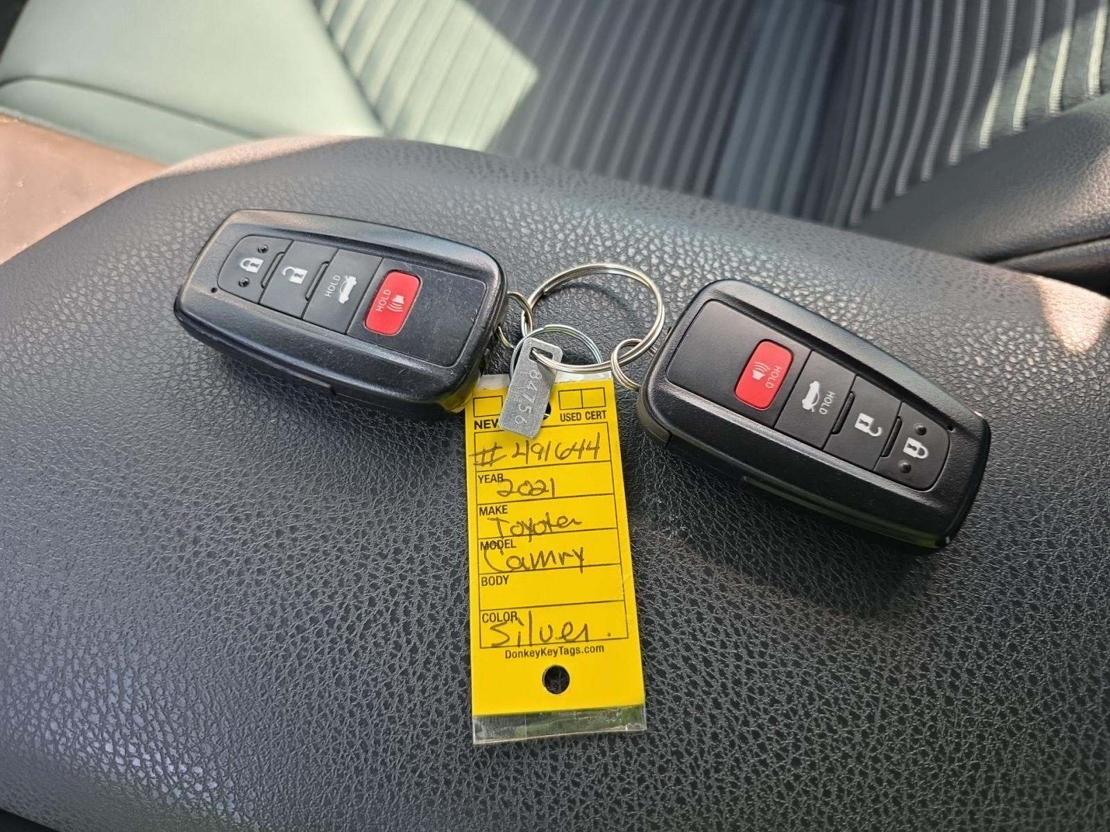 2021 Toyota Camry SE Nightshade FWD