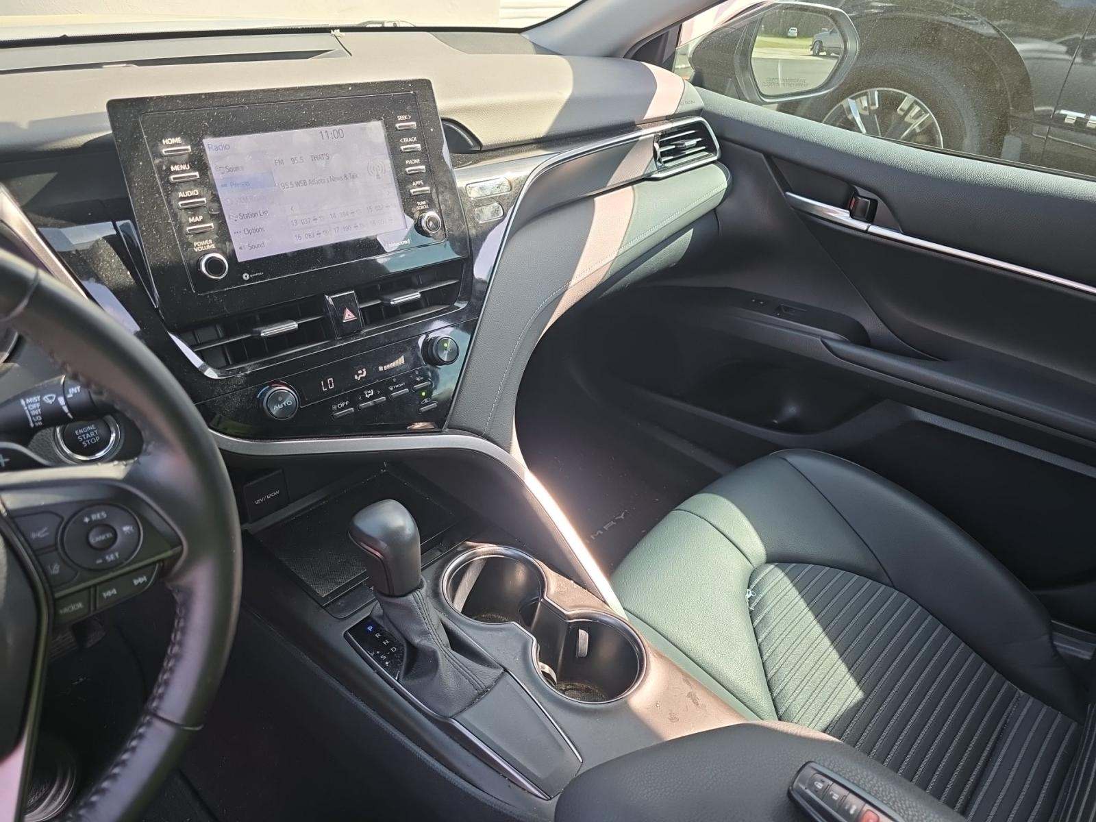 2021 Toyota Camry SE Nightshade FWD