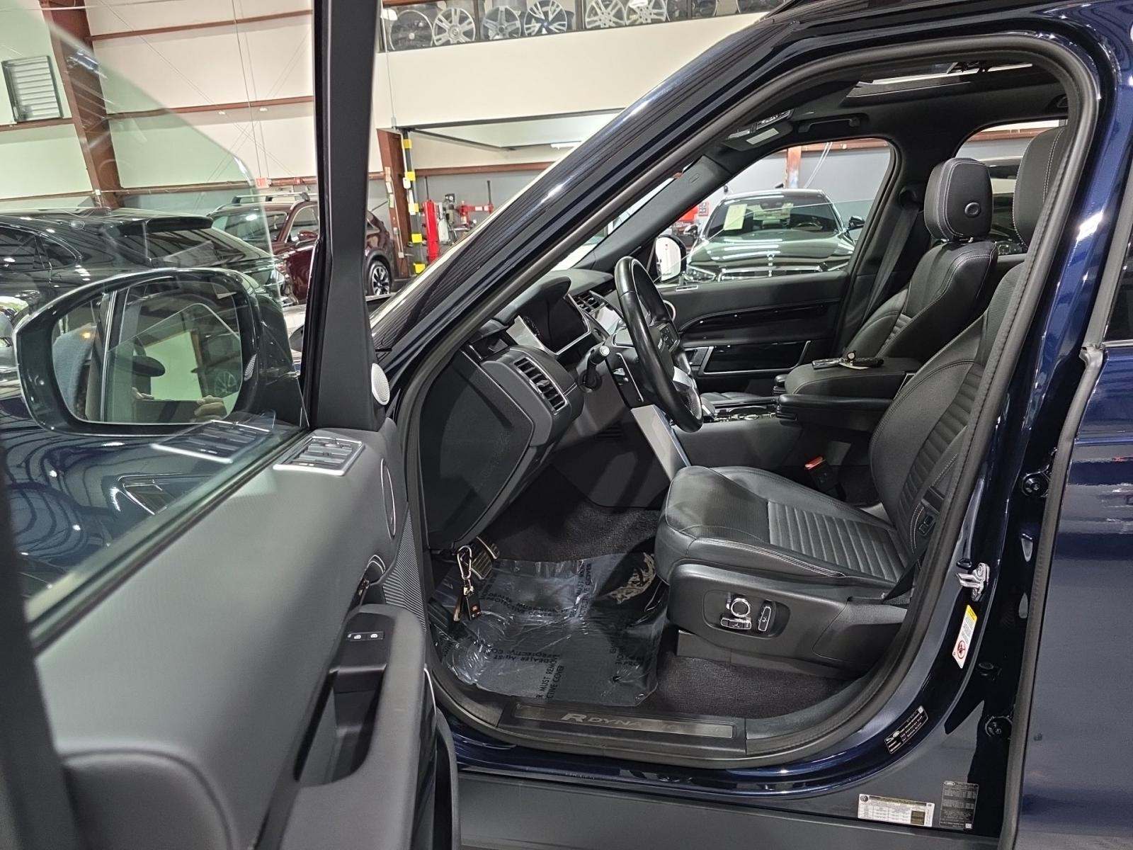 2023 Land Rover Discovery R-Dynamic S AWD