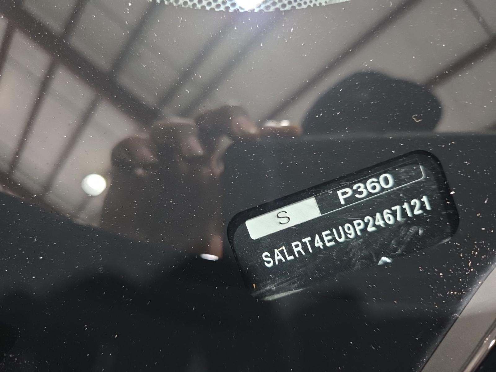 2023 Land Rover Discovery R-Dynamic S AWD