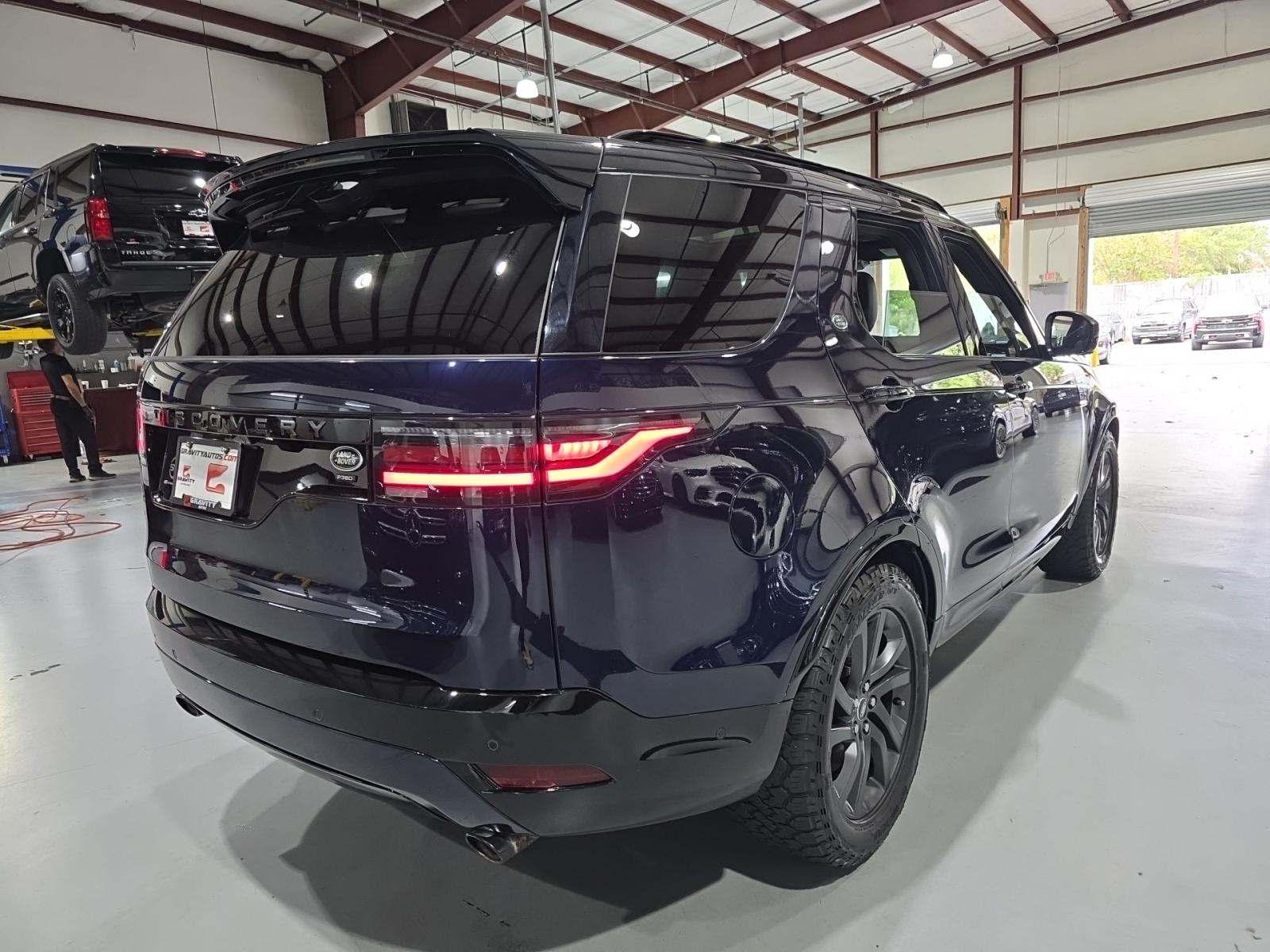 2023 Land Rover Discovery R-Dynamic S AWD