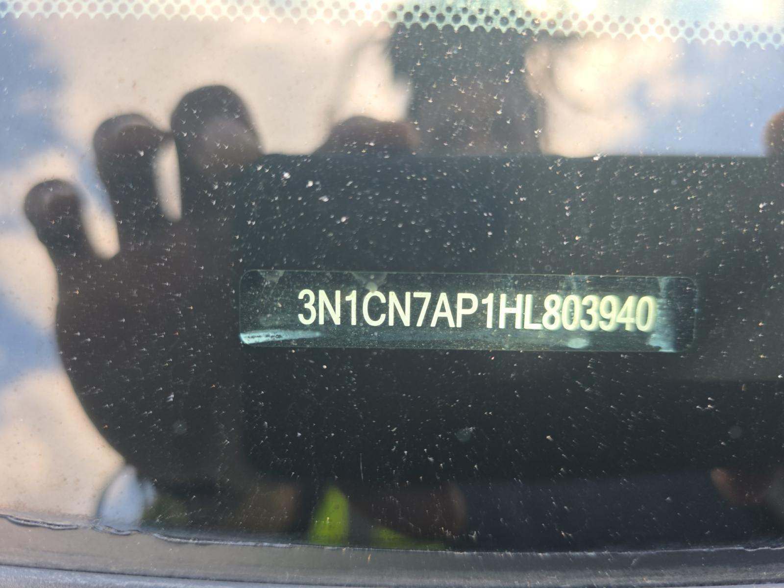 NISSAN VERSA - 5