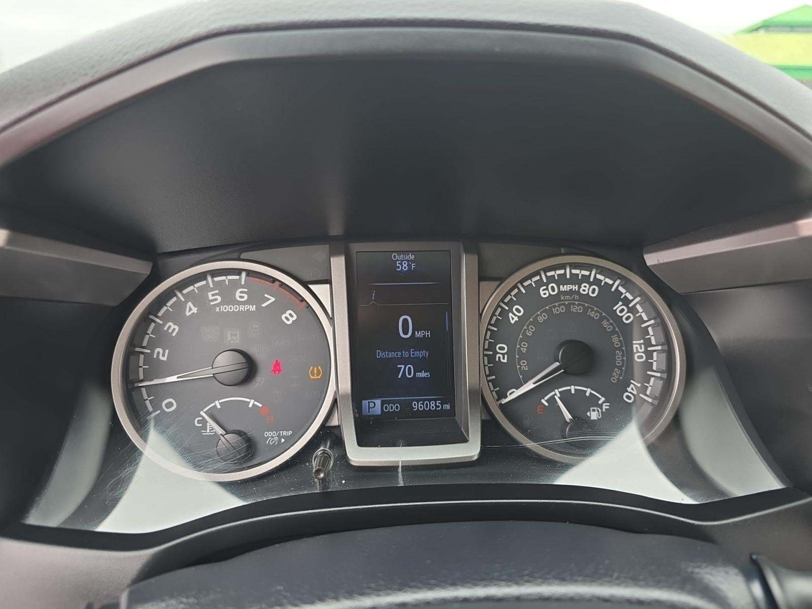 2016 Toyota Tacoma SR5 RWD