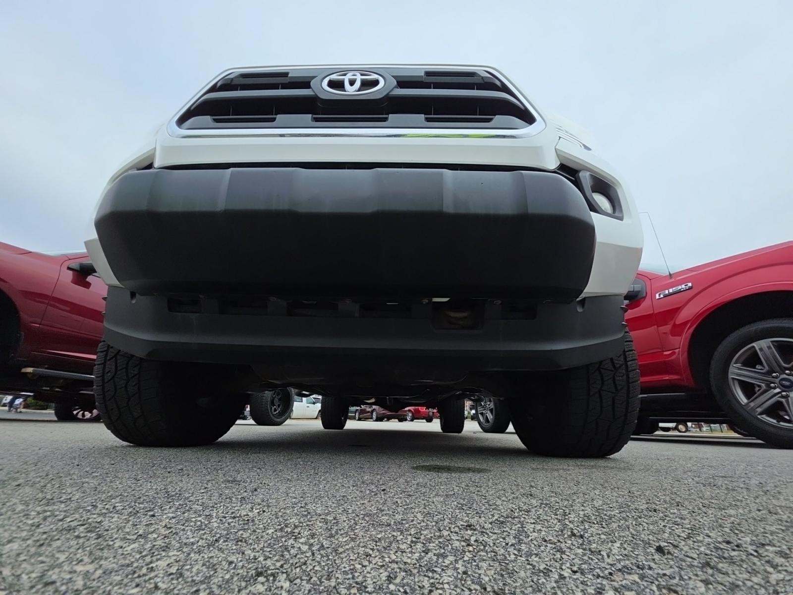 2016 Toyota Tacoma SR5 RWD