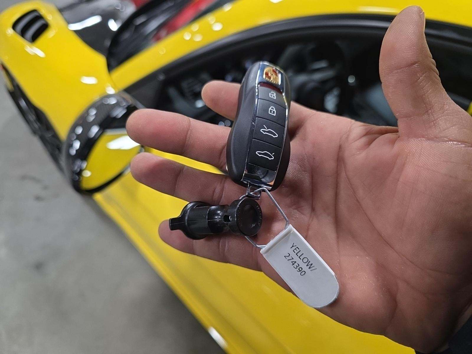 2024 Porsche 718 Cayman GT4 RS RWD