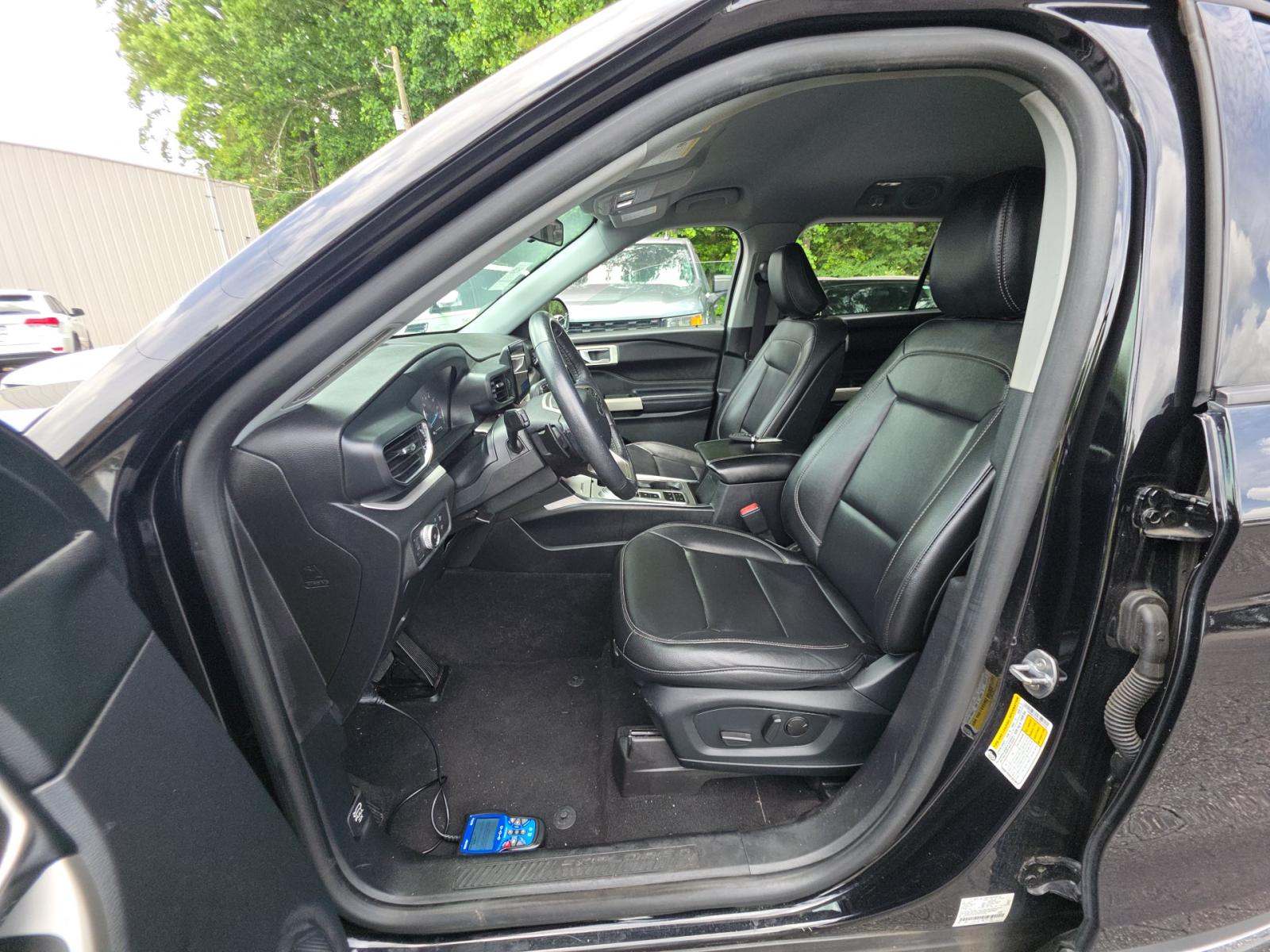 FORD EXPLORER - 6