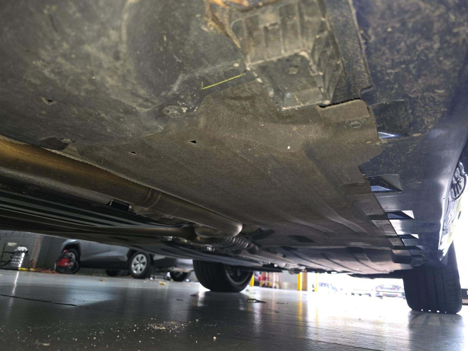 2025 BMW X7 M60i AWD