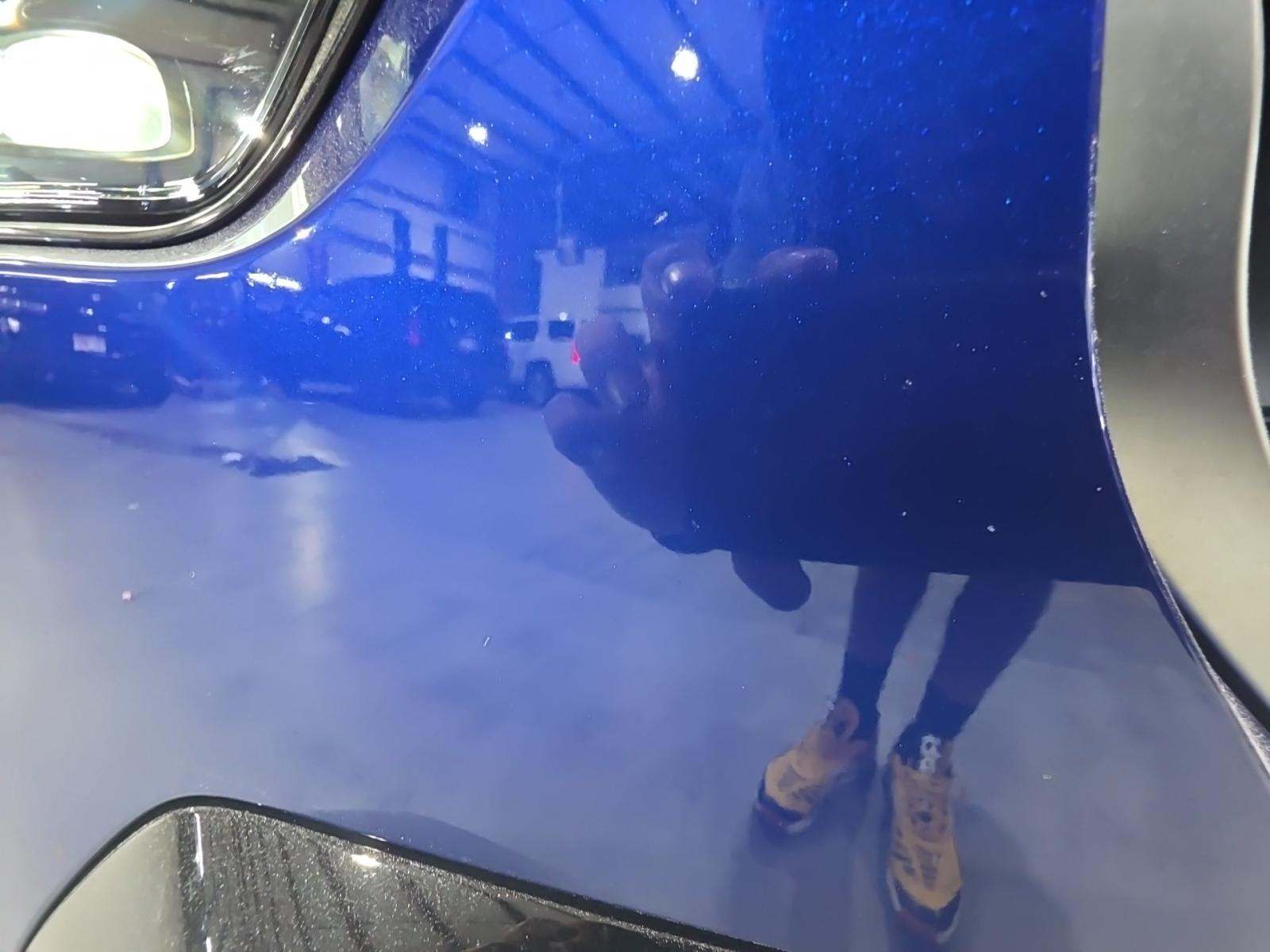 2025 BMW X7 M60i AWD