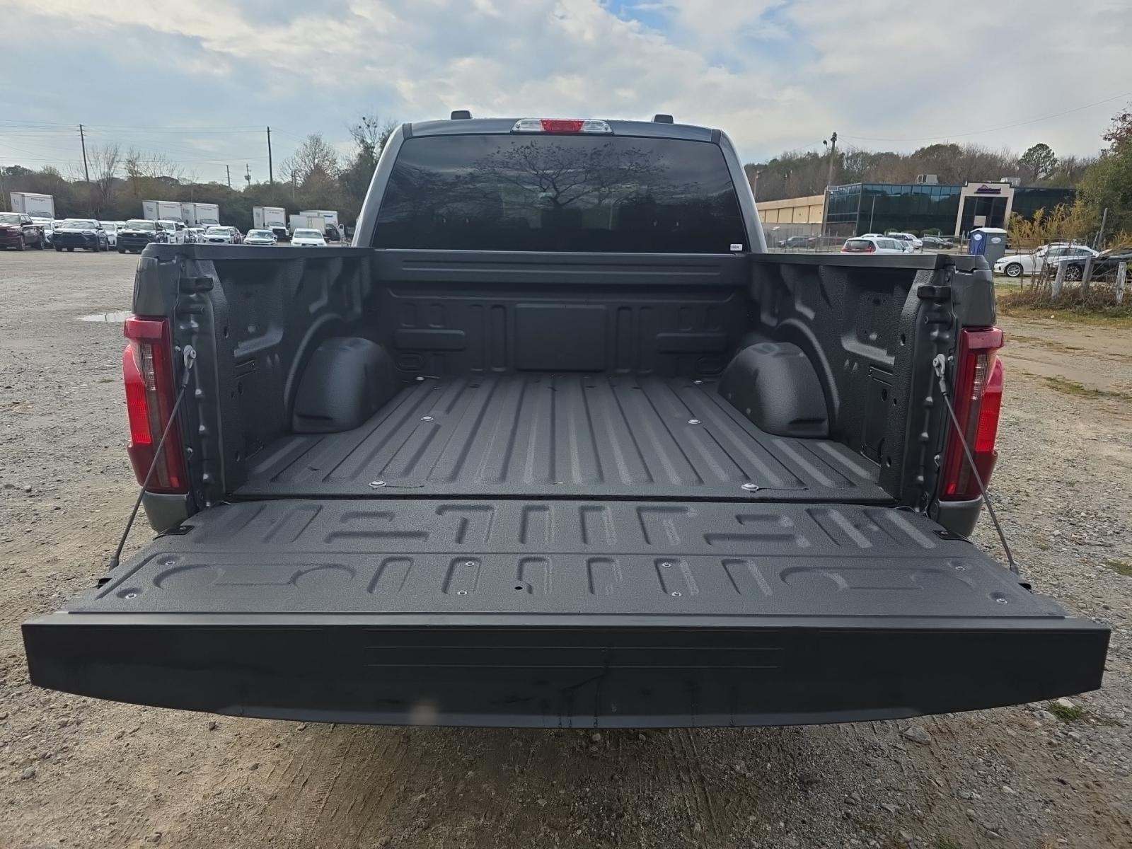 2025 Ford F-150 XLT AWD