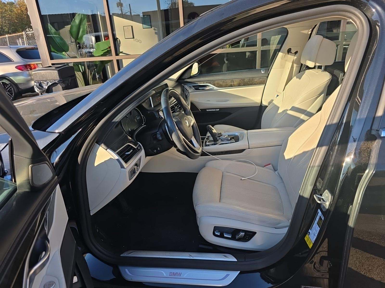 2018 BMW 7 Series 750i RWD