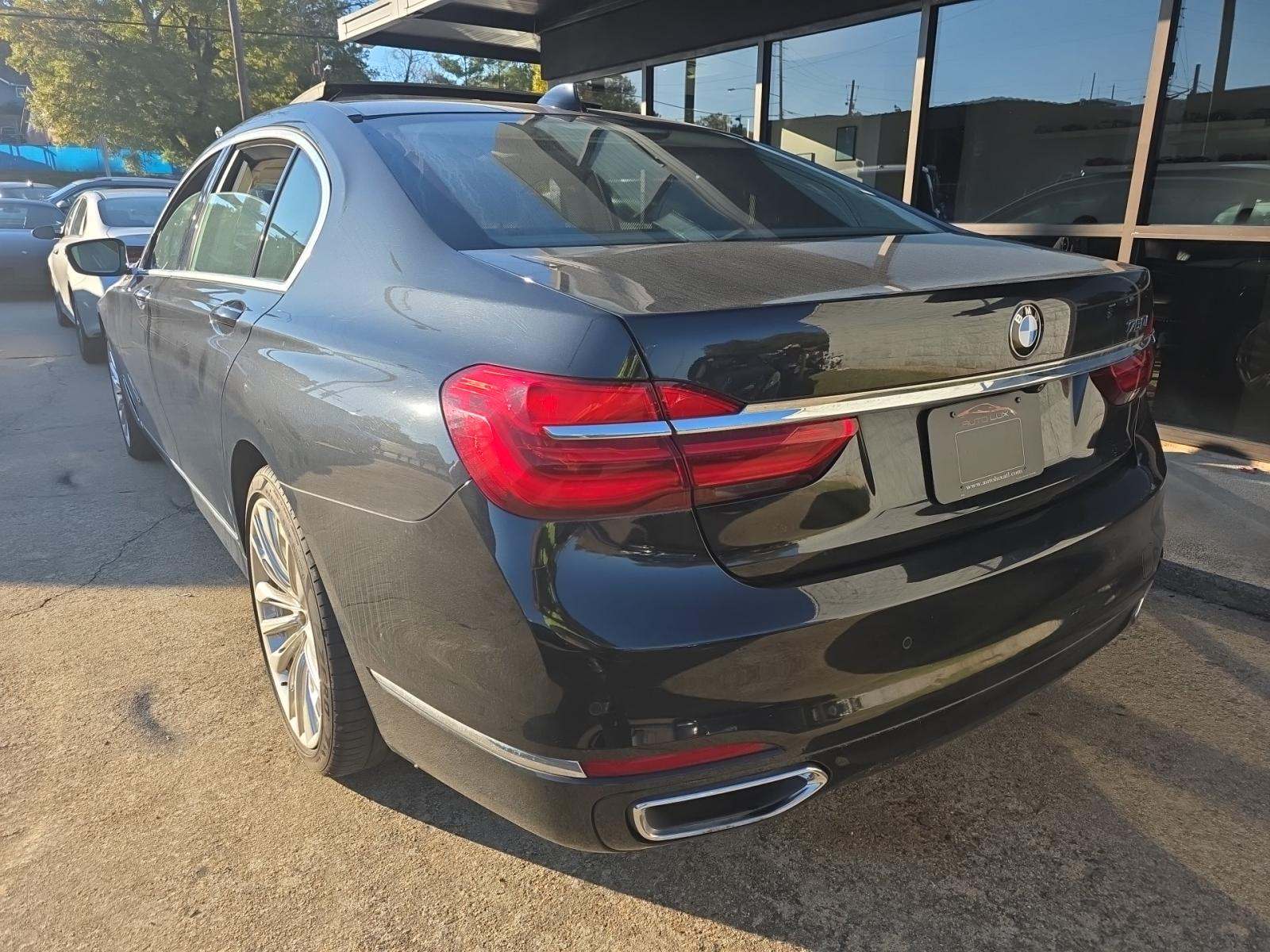 2018 BMW 7 Series 750i RWD