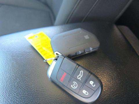 JEEP UNLIMITED SPORT - 8