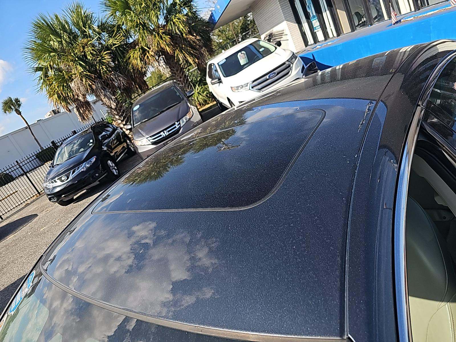 2023 Honda Accord Hybrid Touring FWD