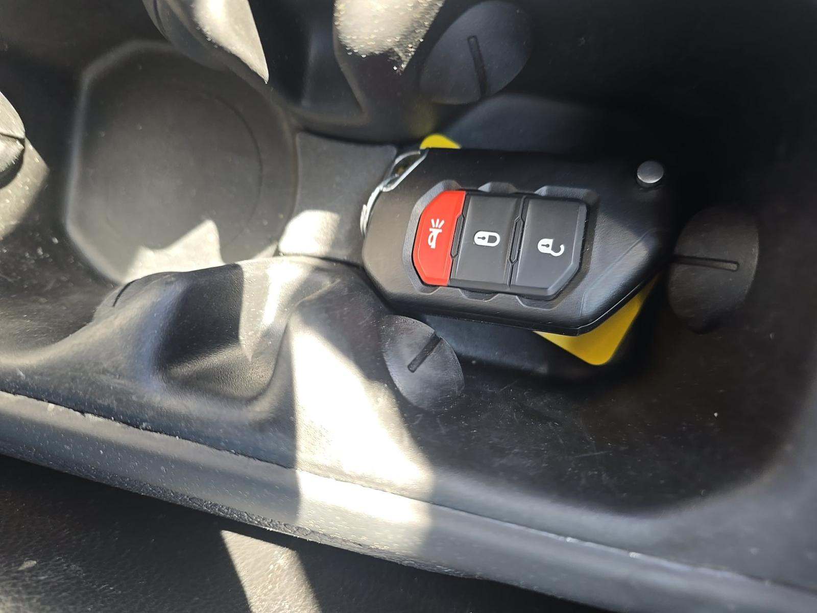 JEEP GRAND CHEROKEE - 8