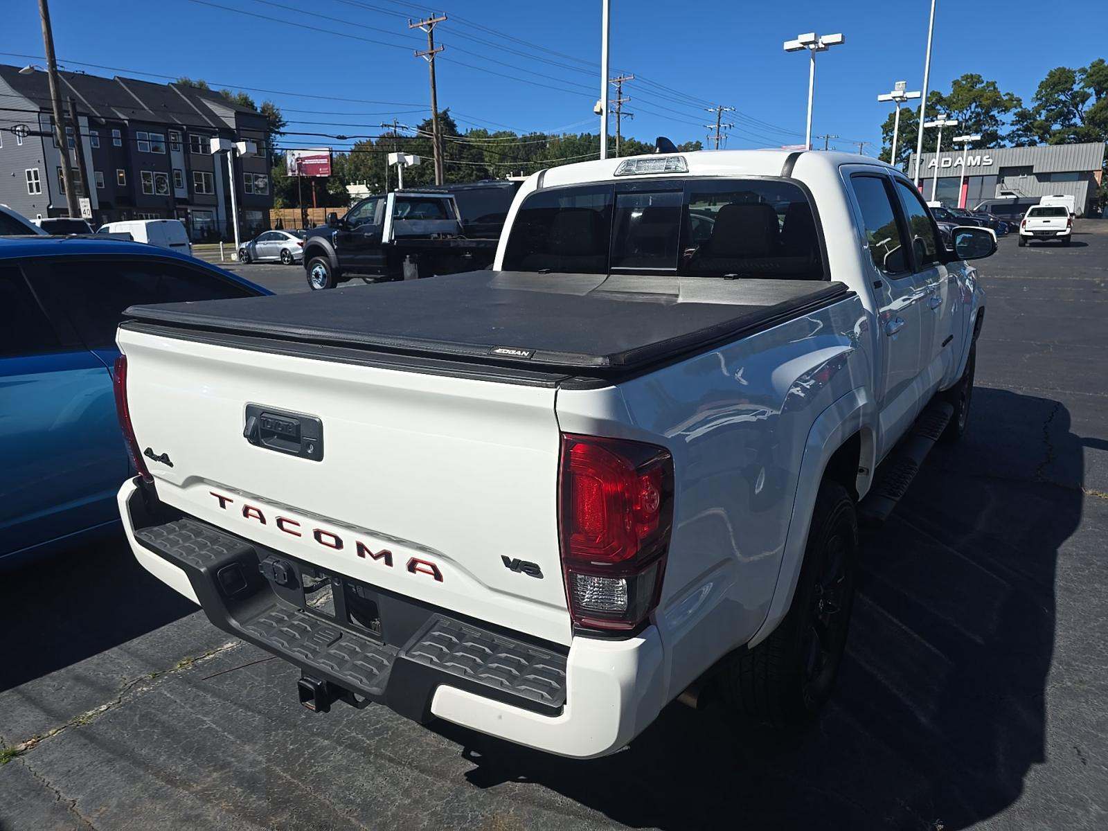 2023 Toyota Tacoma SR5 AWD